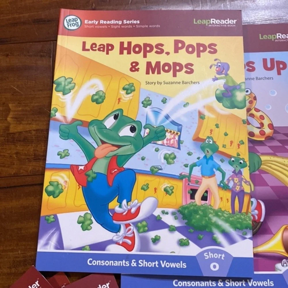 LeapFrog Tag LeapReader Learn to Read Vol 1 Short Vowels 6 Paperback Books
